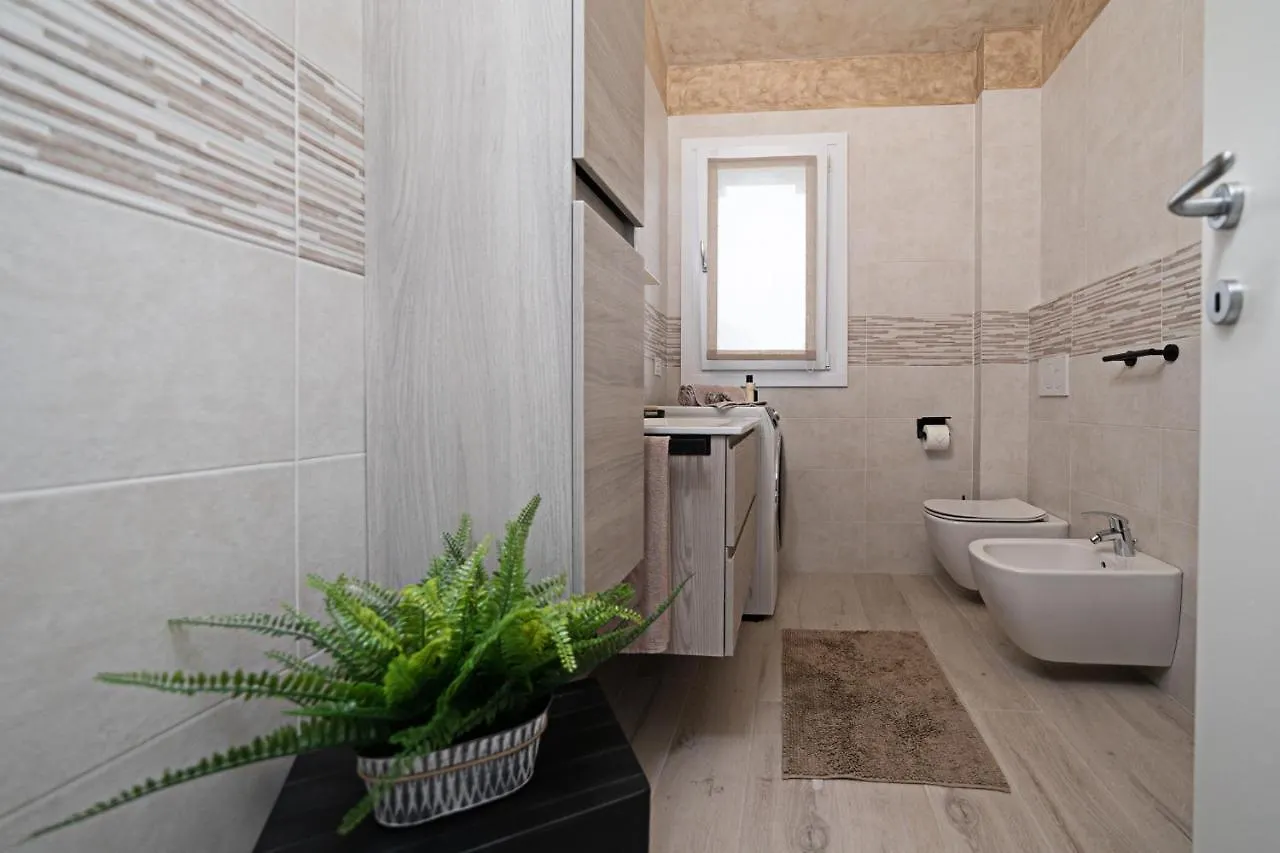 The Place - Regarda Travel Lazise 0*,  Italy